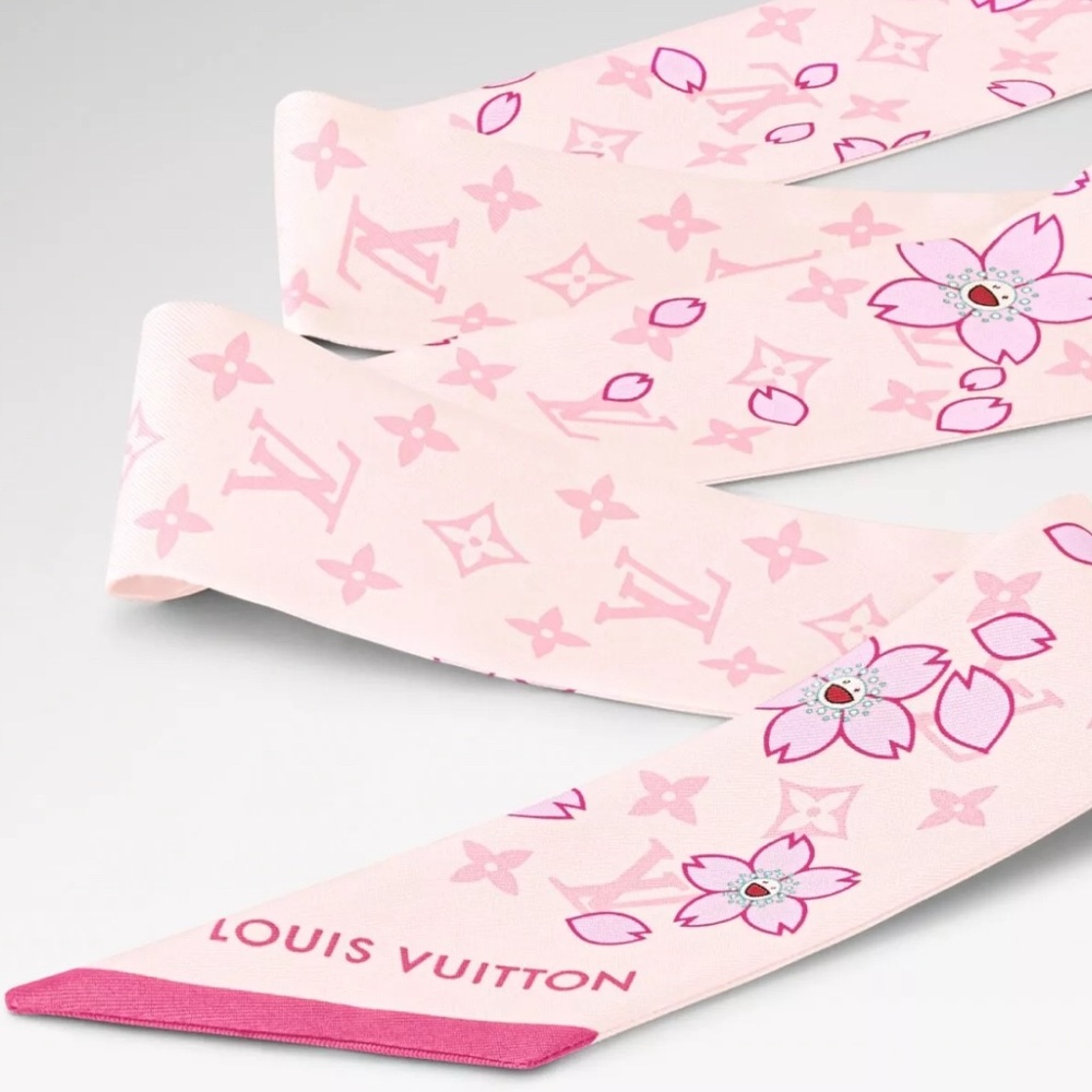 ***SOLD*** Louis Vuitton x Murakami 2025 Cherry Blossom Pink Bandeau Scarf- NIB - Picture 3 of 14